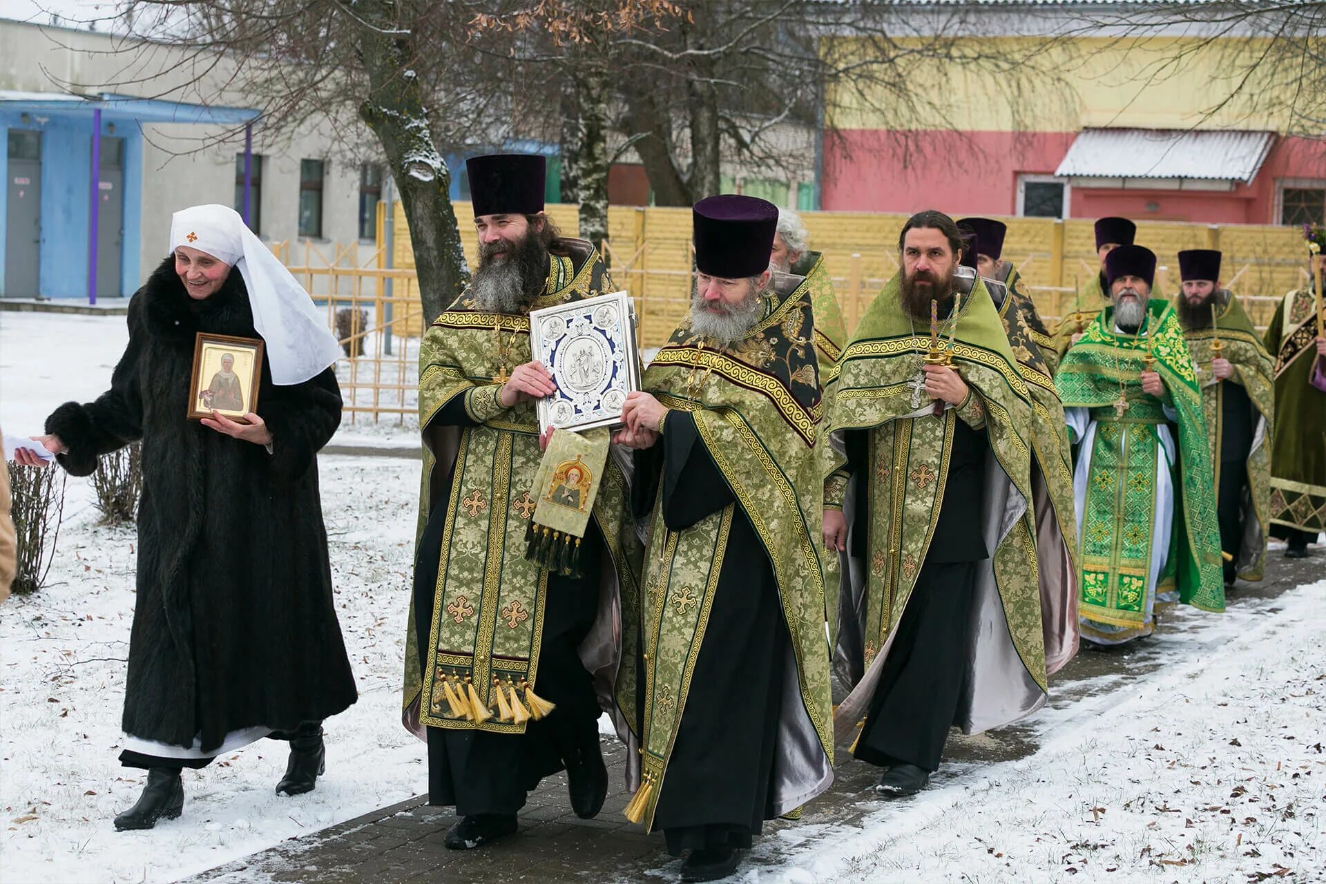 Преосвященнейший Парамон возглавил престольный праздник храма святой блаженной К