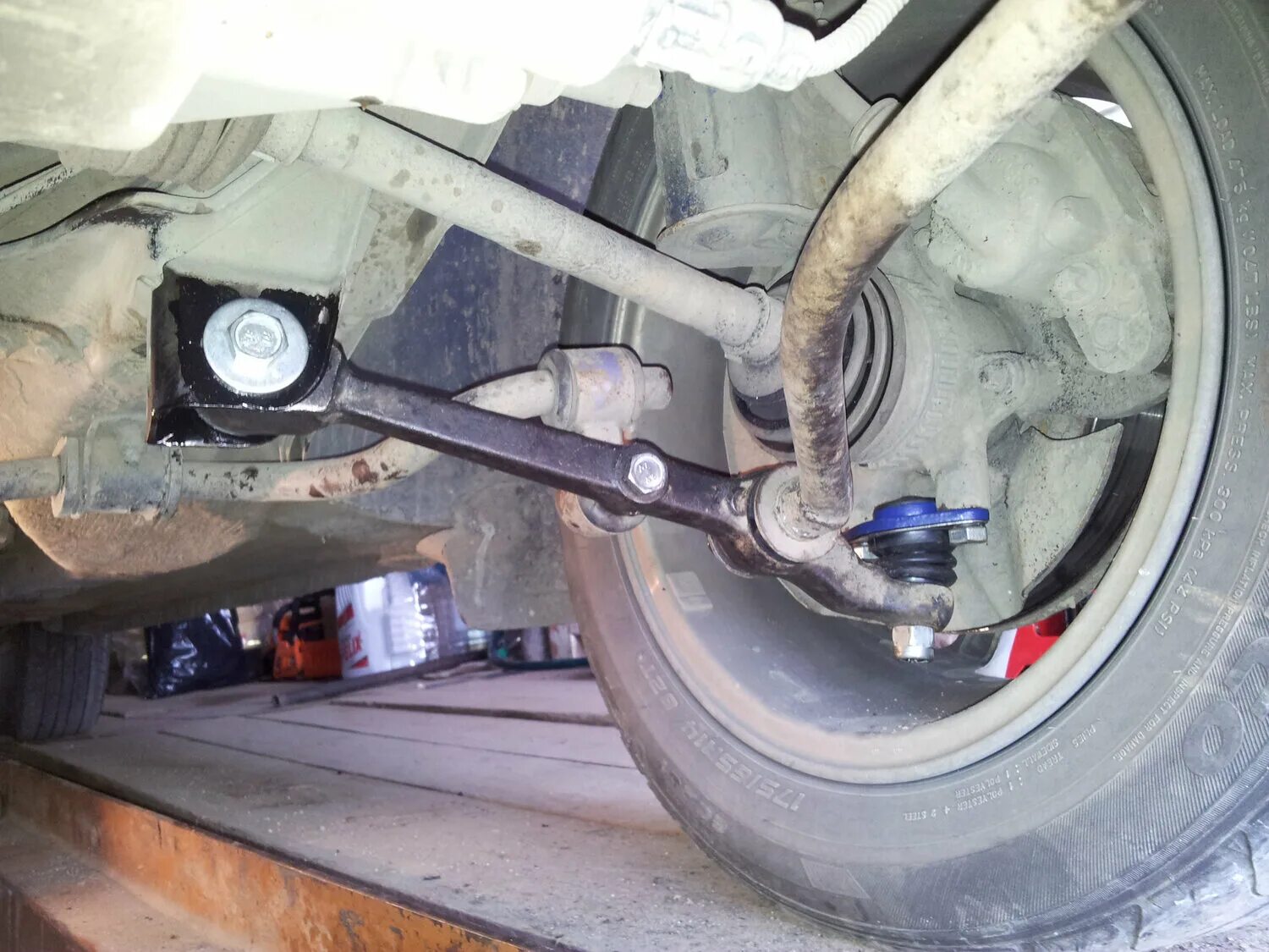 поменять на калине рычаг. кулиса лада калина 2 универсал. сайлентблоки лада калина 1. лада гранта сайлентблоки передней подвески. передняя подвеска лада калина 2 универсал.