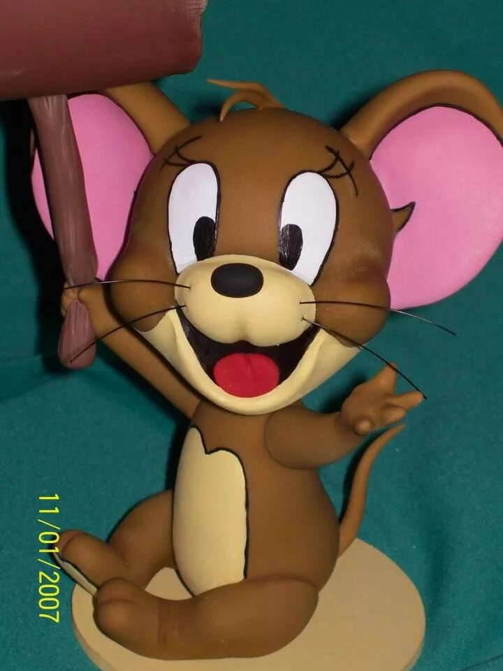 Что слепить из пластилина. Слепить тома и джерри из пластилина. Слепи тома. Говорящий кот из пластилина. Том и джерри лепка из пластилина.