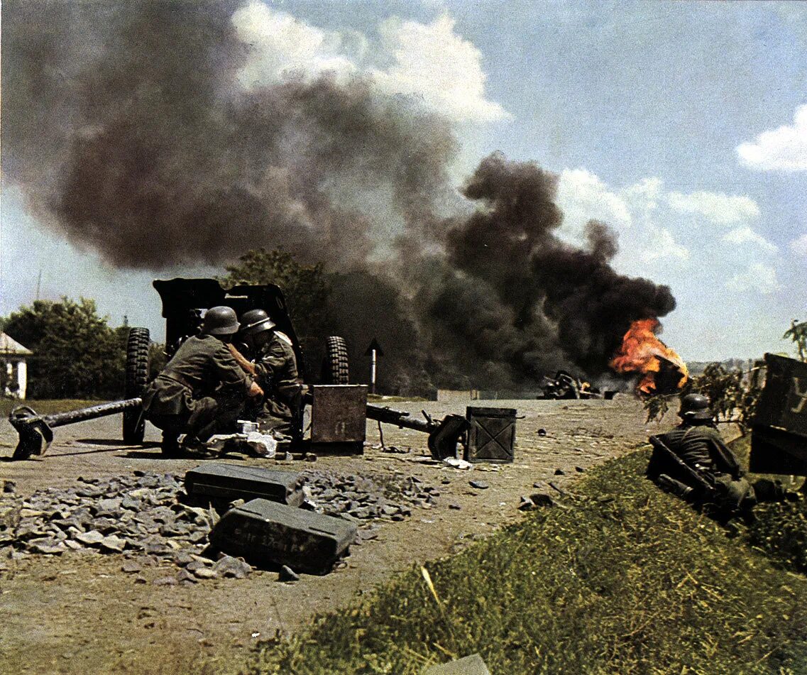 2 мировая 1941. Цветная кинохроника второй мировой войны. немецкая кинохроника второй мировой войны в цвете. вторая мировая война в цвете.
