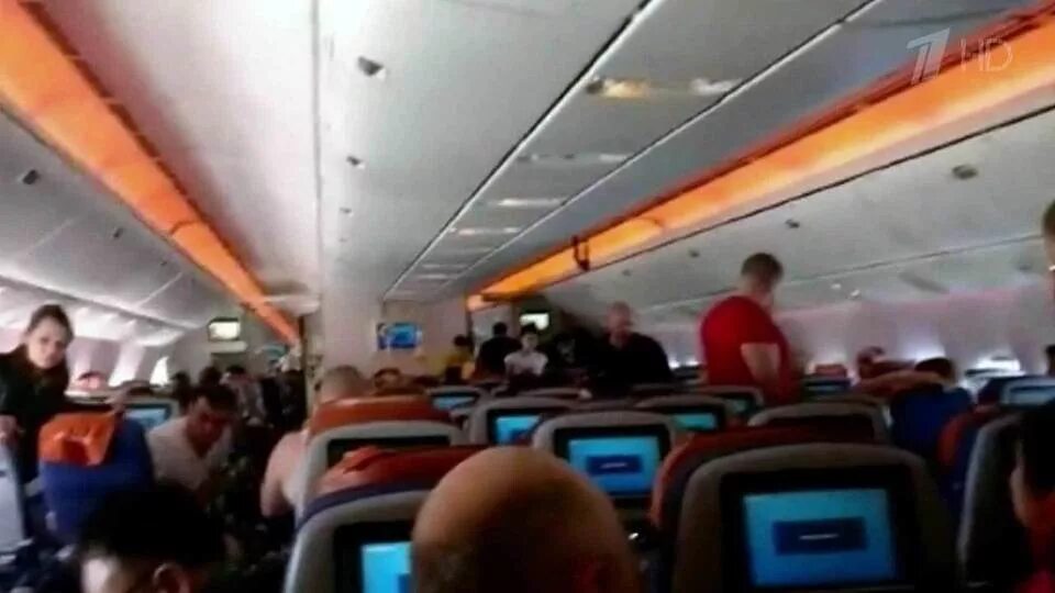Аэрофлот полеты в гоа. Су 270. Инцидент с a330 в бангкоке (2013). Боинг 777 бангкок турбулентность. Москва бангкок самолет аэрофлота.