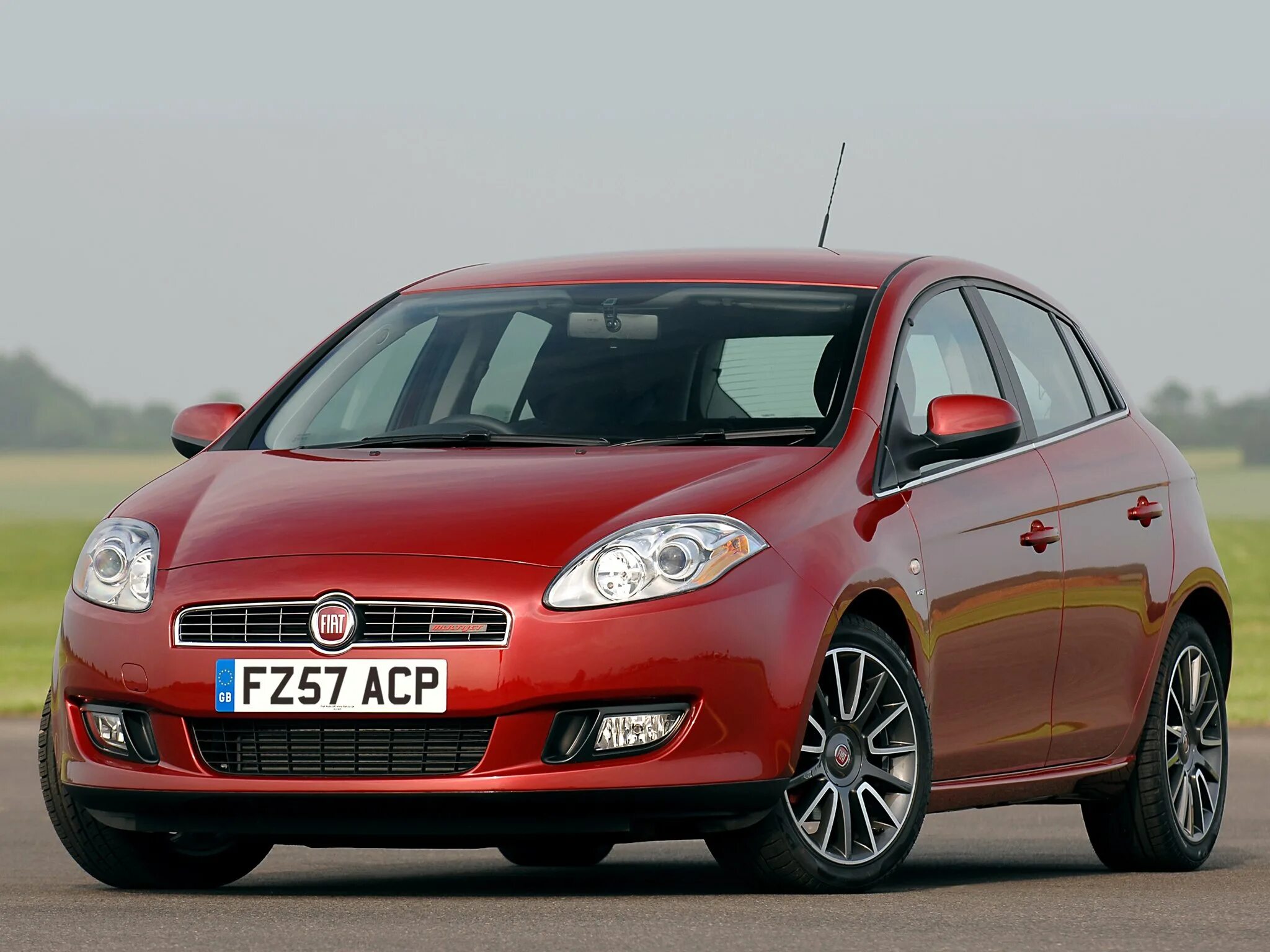 Fiat bravo 2007. Фиат браво 2004. Фиат браво 2012. Фиат браво 2. Fiat bravo 2008.