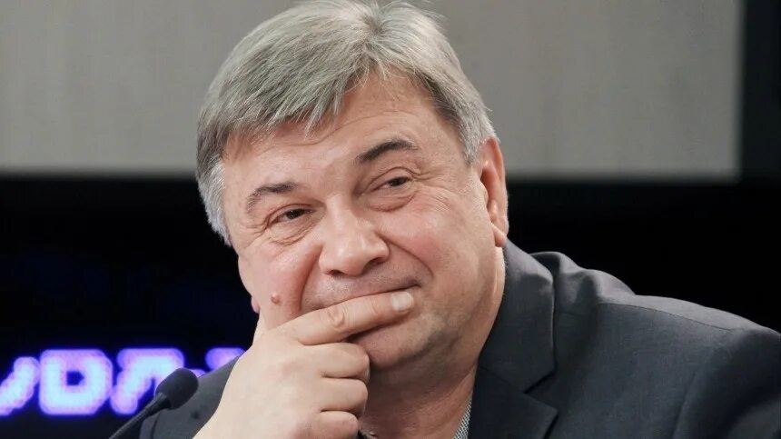 Условный мент (2019) - Условный мент-1 - Охта - актеры и роли - Сергей Кошонин -