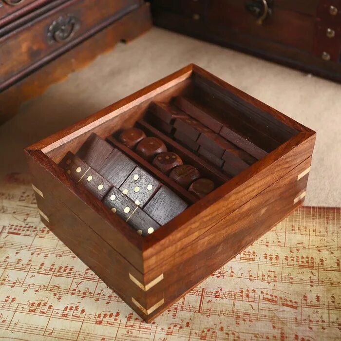 Играющая шкатулка