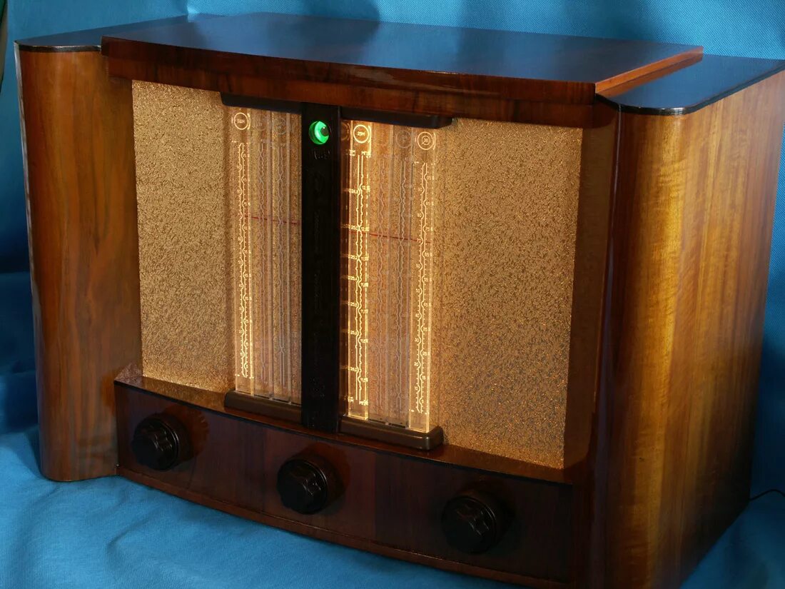 приемник мир 152. безупречный мир. ламповые радиоприемники loewe opta atlas. антенна для радиоприемника мир 152. мир м-154 ламповый радиоприемник.