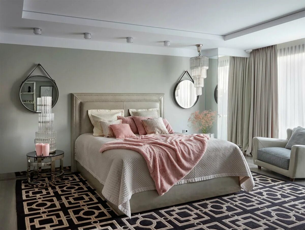 Спальня в серо розовом цвете. Розово серая спальня. Серо-розовый интерьер спальни.