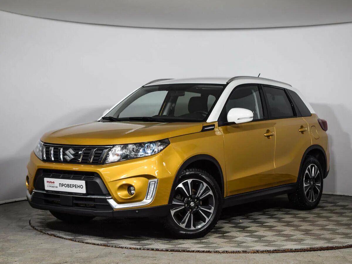 Vitara 2019. Suzuki Vitara 2019. Фары Сузуки Витара 2019. Литой диск Сузуки Витара 2019. Каталог дисков на Сузуки Витара 2019.