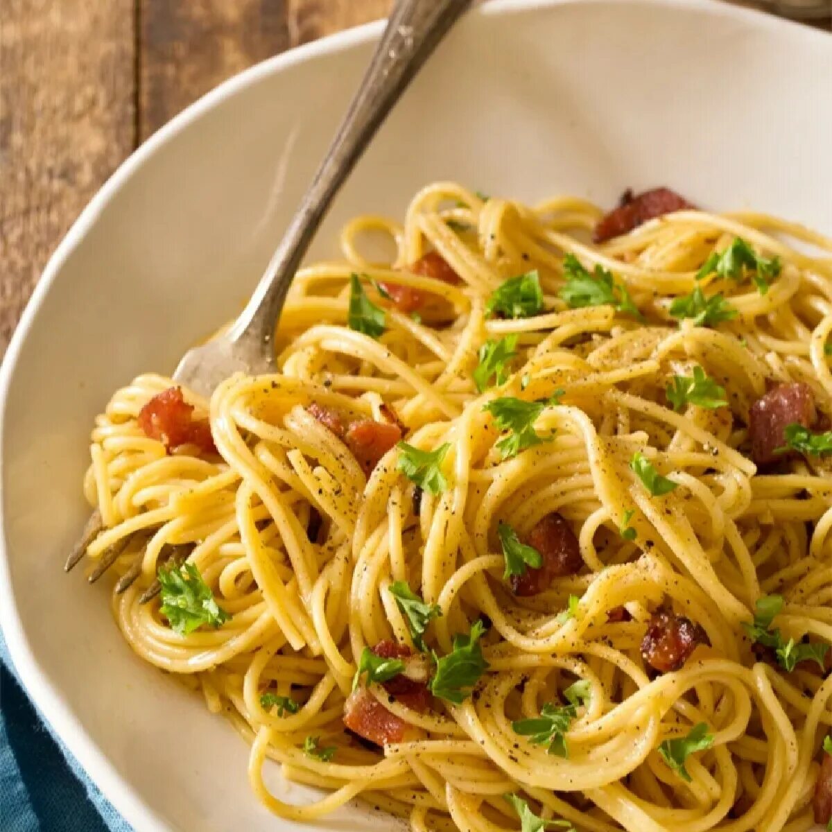 Фигурные макароны. Макароны мелькрукк. Ассортимент макаронных изделий. Трубчатые макаронные изделия. Макарошки карбонара.