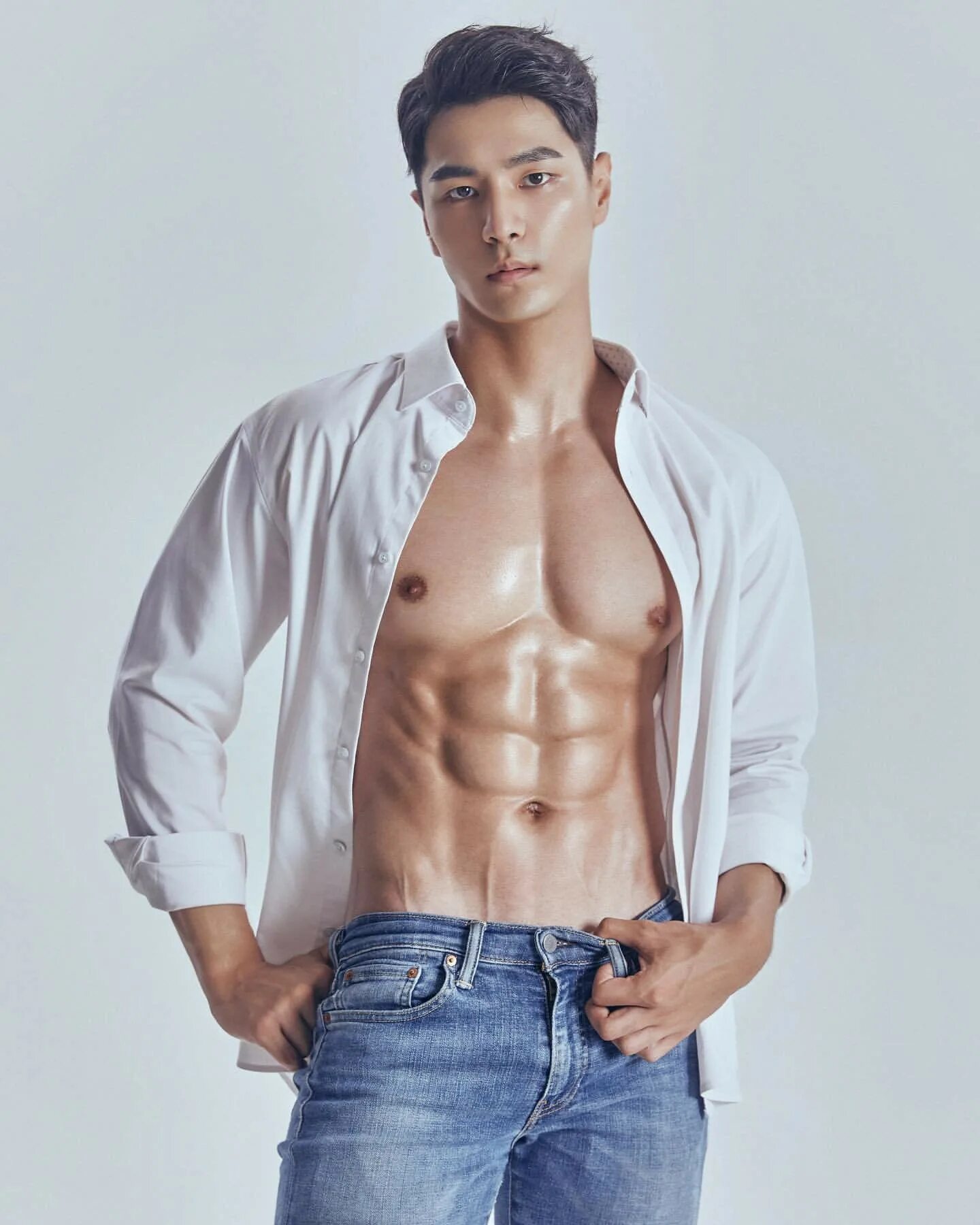 Азиаты видео парней. Mister Global 2019 Jongwoo from Korea. Красивые корейские мужчины. Красивые корейцы мужчины. Самые красивые корейские мужчины.