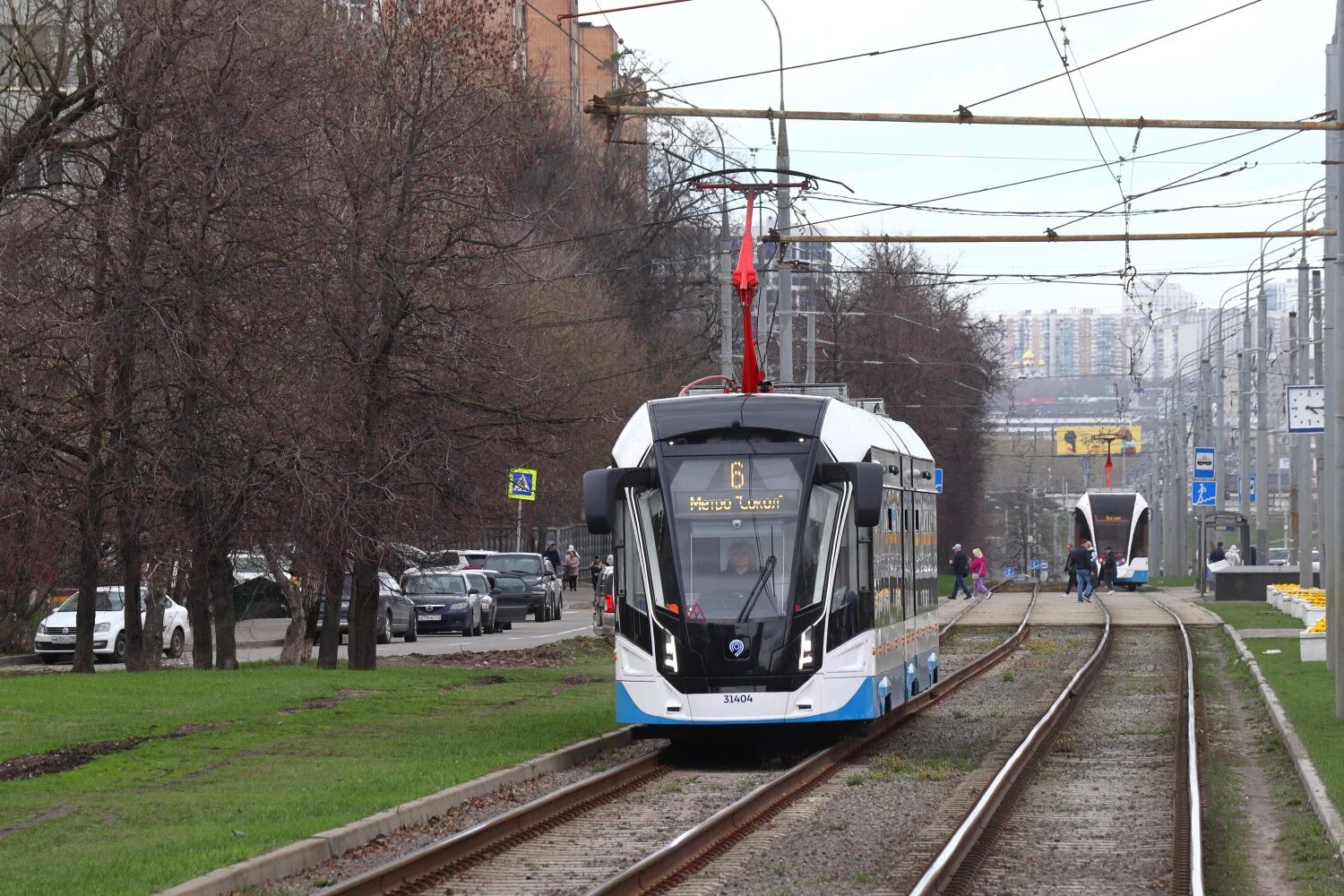 Москва август 26. Трамвай Витязь м 2022. Трамвай Витязь м 31450. Масштабная модель трамвая "Витязь-м" 71-931м. Электрический трамвай.