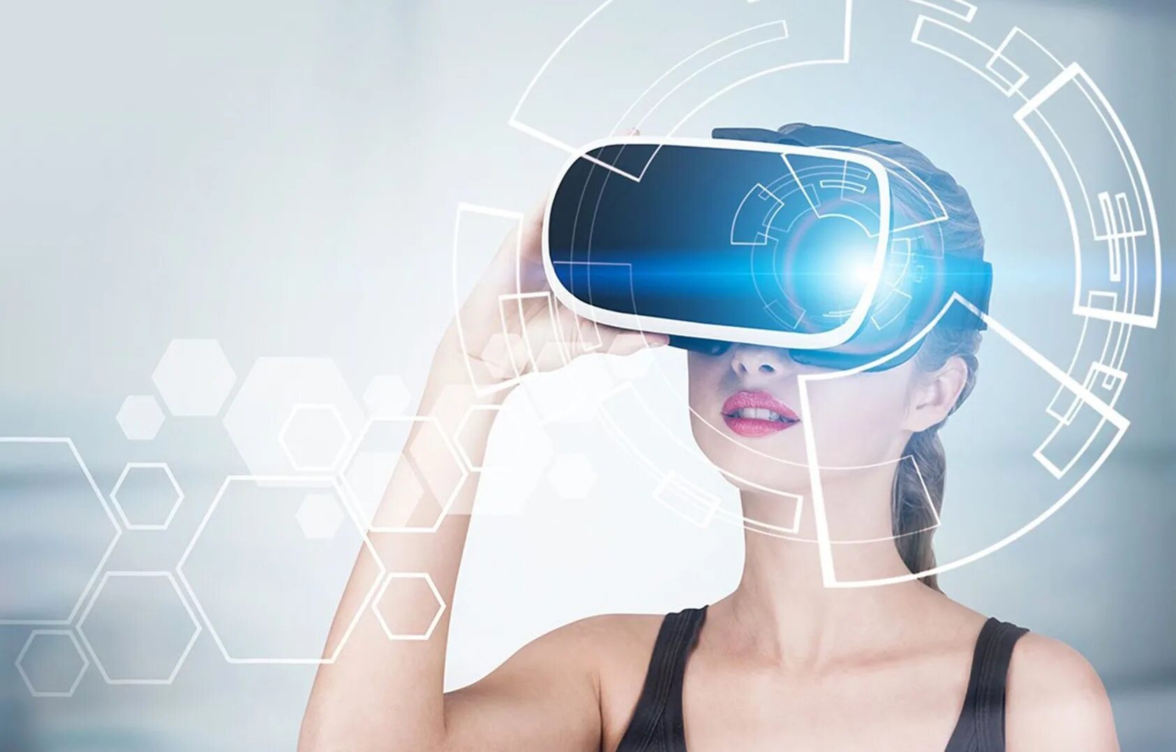 Blonde vr. VR технологии. Виртуальная реальность и дополненная реальность. VR И ar технологии. Виртуальная реальность баннер.