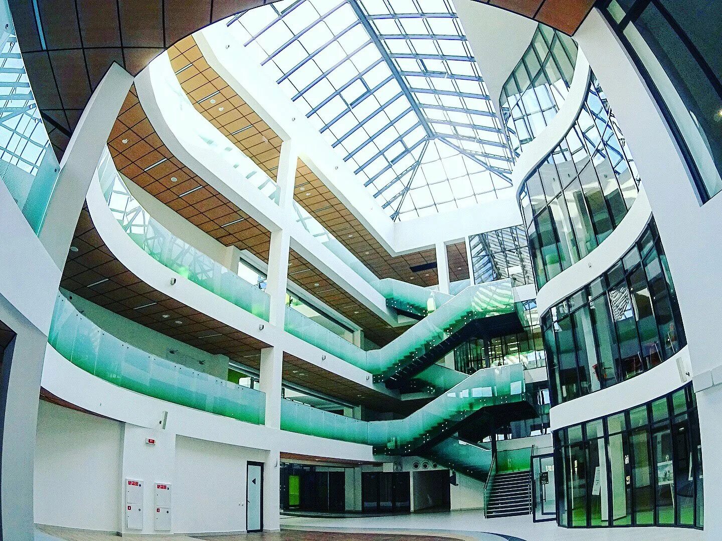 Казань. Город айтишников в казани. Город спутник казани иннополис. Город айтишников в казани. Казань город будущего иннополис.