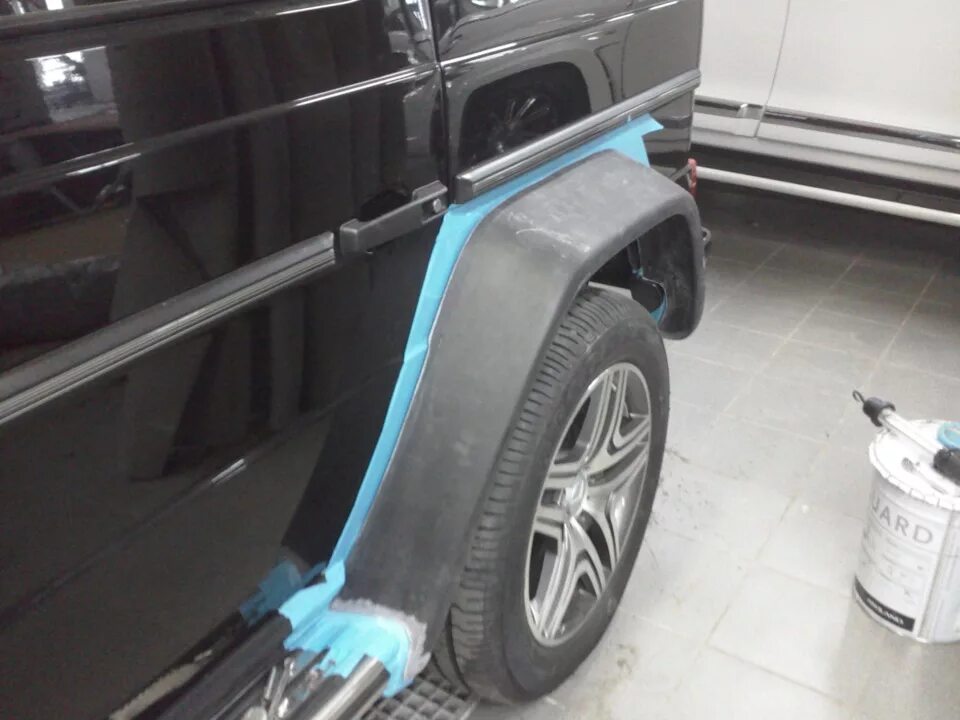 Поворотники g class. Гелик капот w463. Крылья гелендвагена. Гелик в карбоне. Кузов w463 кузов.