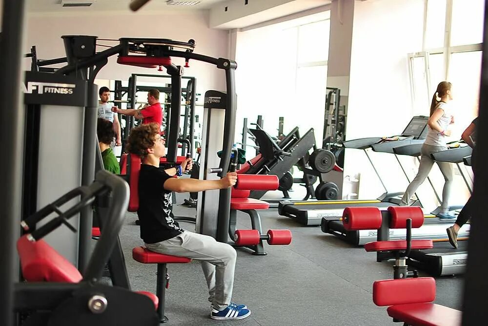 Королева 2 фитнес. Фитнес холл кастанаевская. fitness hall, череповец. фитнес клуб фитнес холл. fitness hall мытищи.