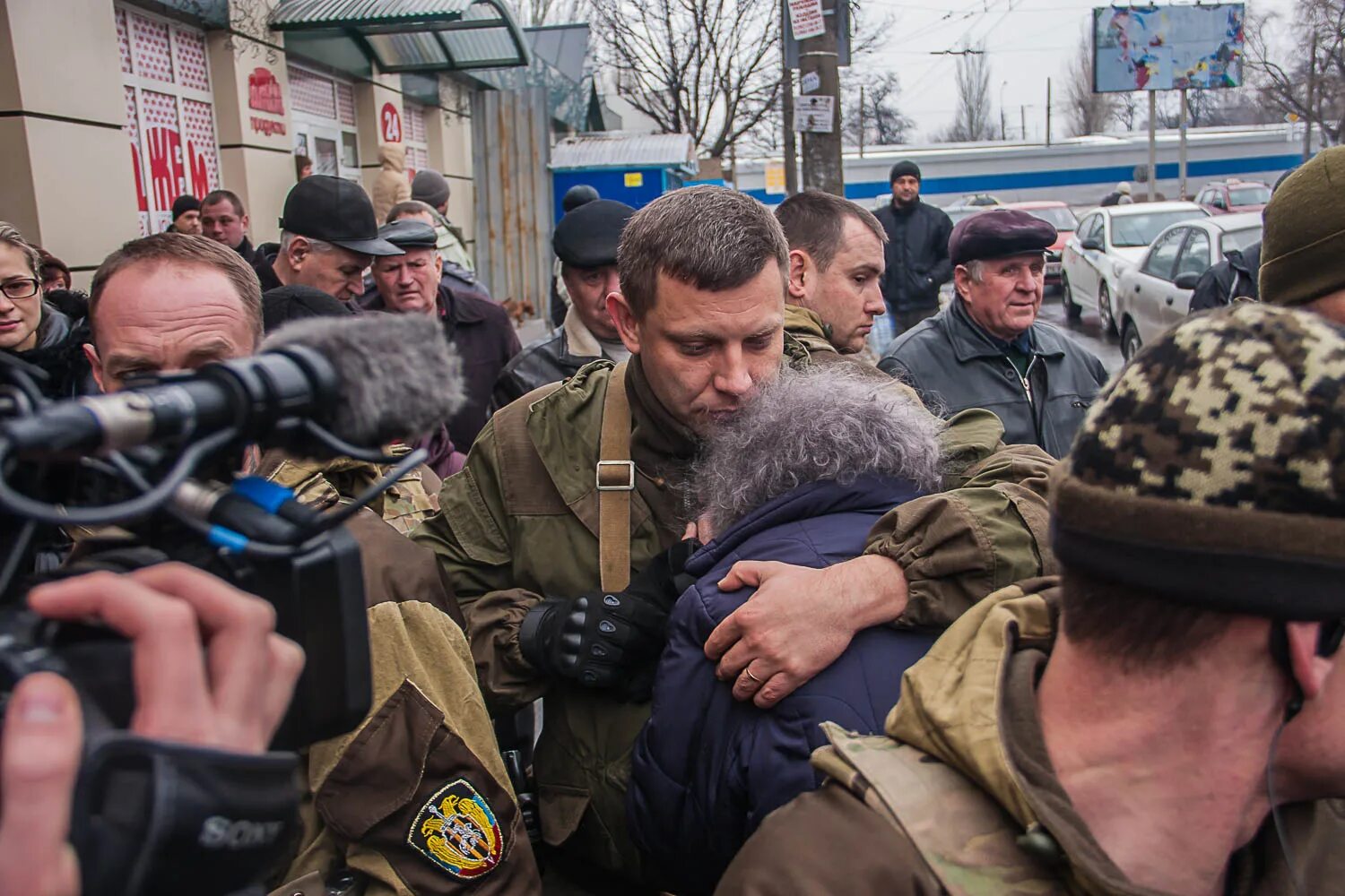 Правда что украина объявила. Захарченко Донбасс. Захарченко с ополчением.