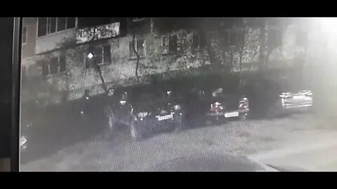 Увидели подозрительную девочку в машине