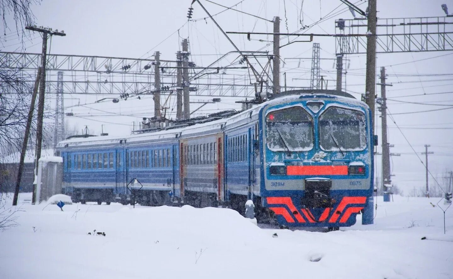 Электропоезд муром. Эд9м 0075. Эд9м Муром-Арзамас. Эд9м Нижний Новгород-Арзамас. Эд9м Вековка.