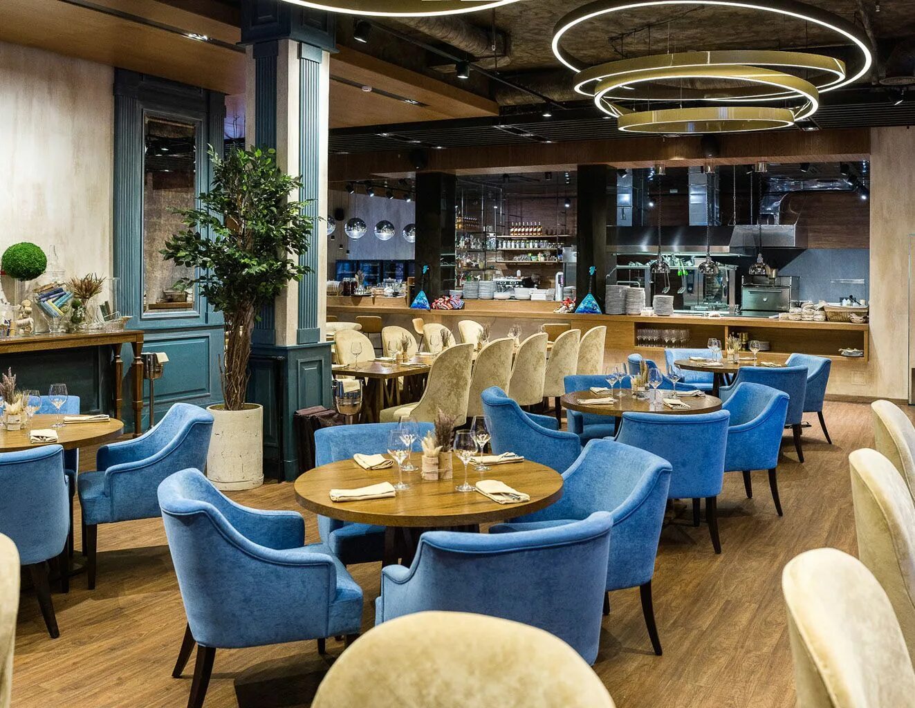 Бар ресторан центр. Ресторан «Restaurant Farang» в Стокгольме. Ресторан Есенин Москва. Ресторан Есенин Санкт-Петербург. Интерьер ресторана.