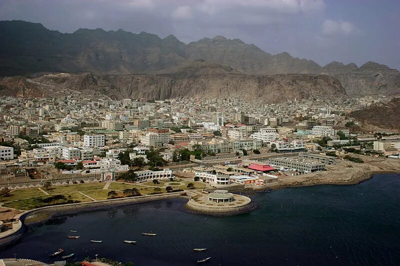 Город сана страна. Порт Аден Йемен. Аден (город Йемена) города Йемена. Аден столица Йемена. Аден Сокотра Йемен.