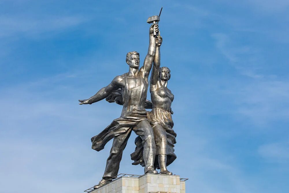 Создание памятника рабочий и колхозница. Вднх мухина рабочий и колхозница. памятник рабочий и колхозница в москве на вднх. вера мухина рабочий и колхозница. вднх вера мухина.