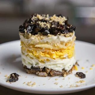 Салаты с грецкими орехами без чернослива