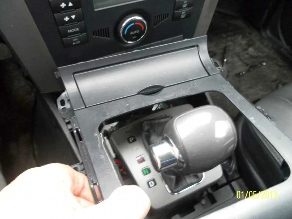 Ховер н5 не заводится. Ховер н5 дизель 2.0 автомат рычаг акпп. ховер н2 2.4 центральная консоль. ховер н2 2.4 центральная консоль тоннель. центральная консоль ховер н5.