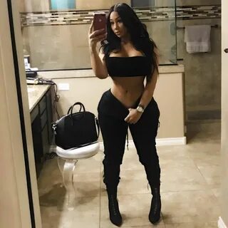 kornbredfed: "K O R N B R E D F E D @miss_yikes 🖤 - #kornbredfedgirlz...