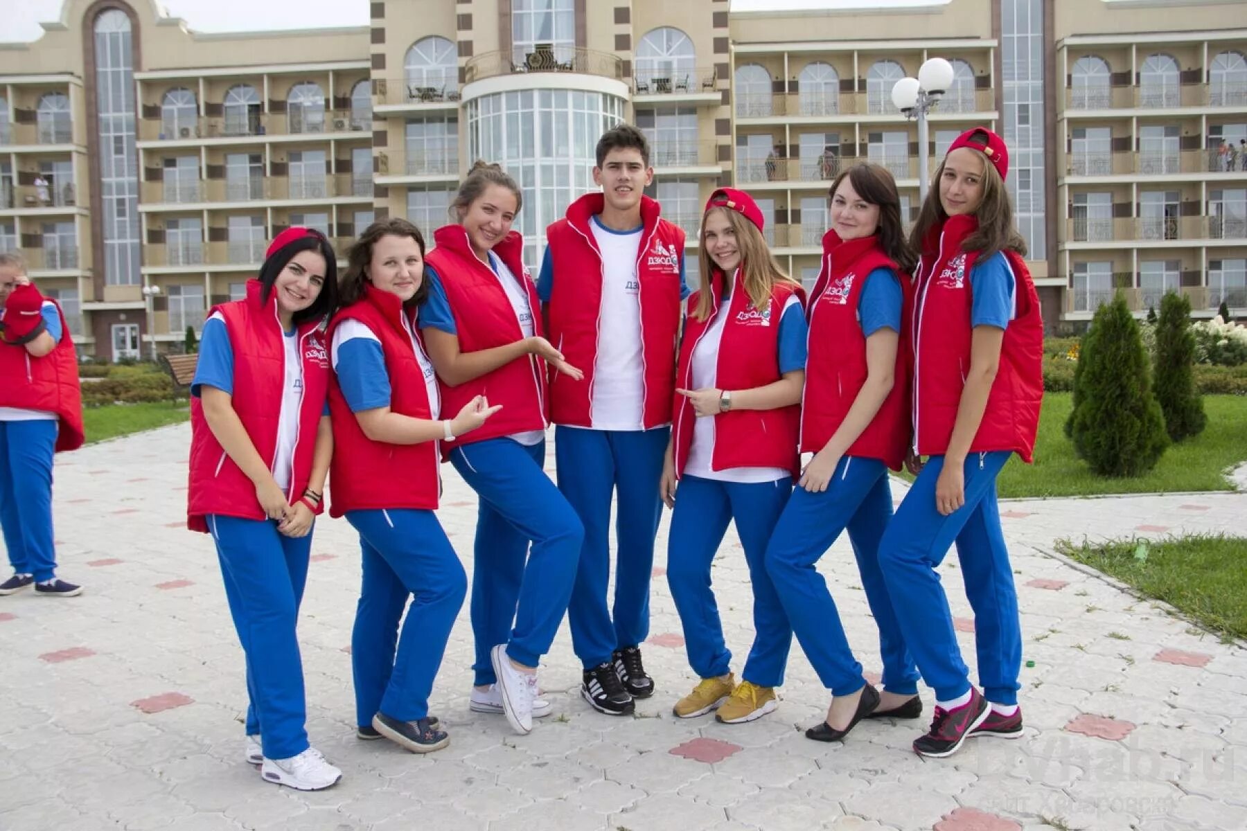 Форму доброволец