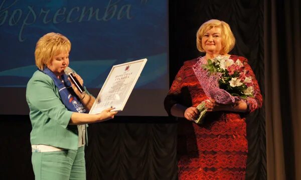 Дом детского творчества калининского района санкт-петербурга. Ддют калининского района. Ддт калининского района. Молодежный центр. Сайт ддт калининского района спб.