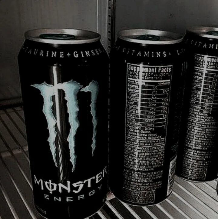 Черно белый энергетик. Черно белый энергетик. Напиток monster energy ultra. Чб эстетика энергетики. Напиток блэк монстр энерджи.