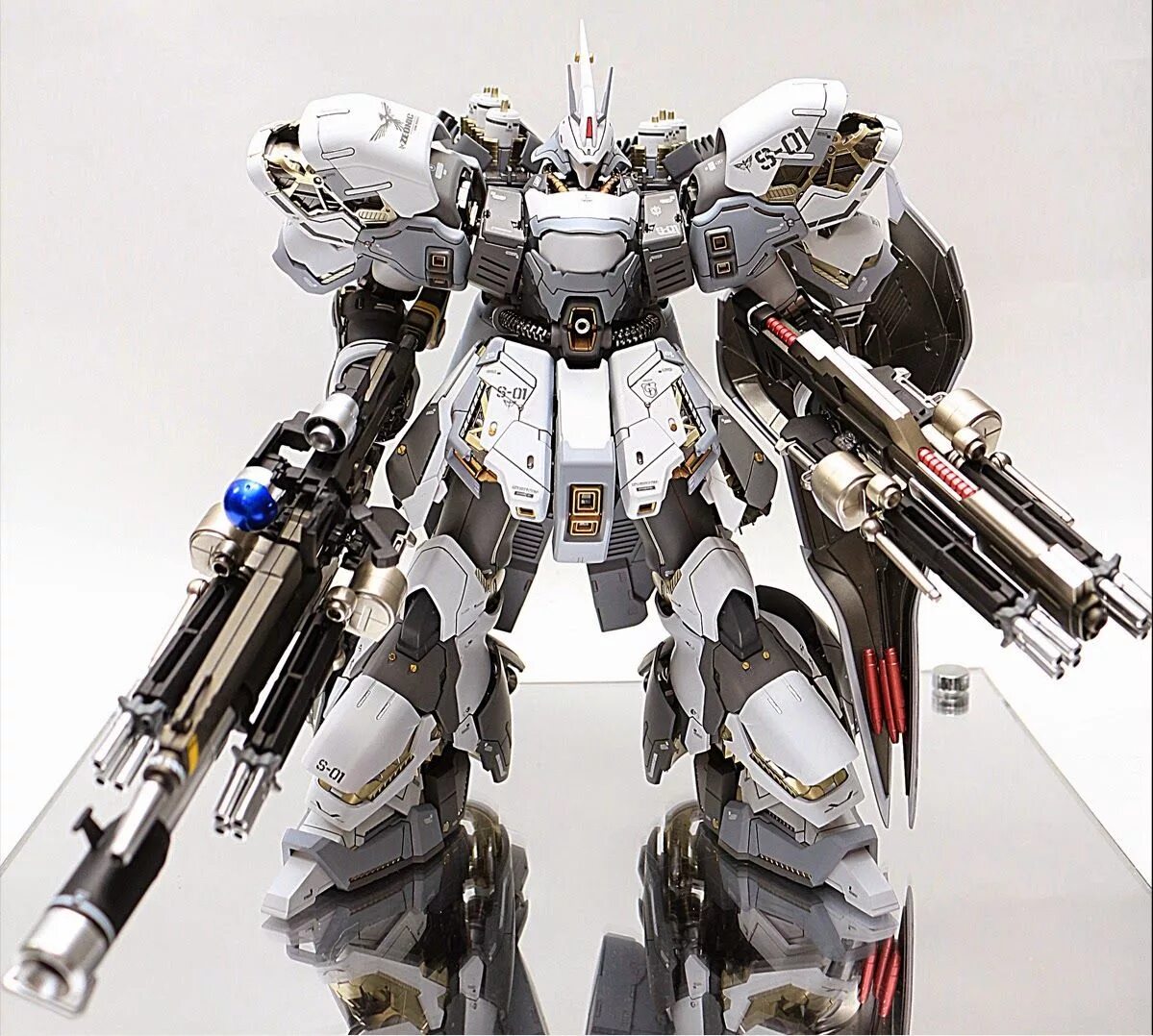 Big robot. Большие роботы. концепты мехов гандамы. самый дорогой gundam. gundam robot.