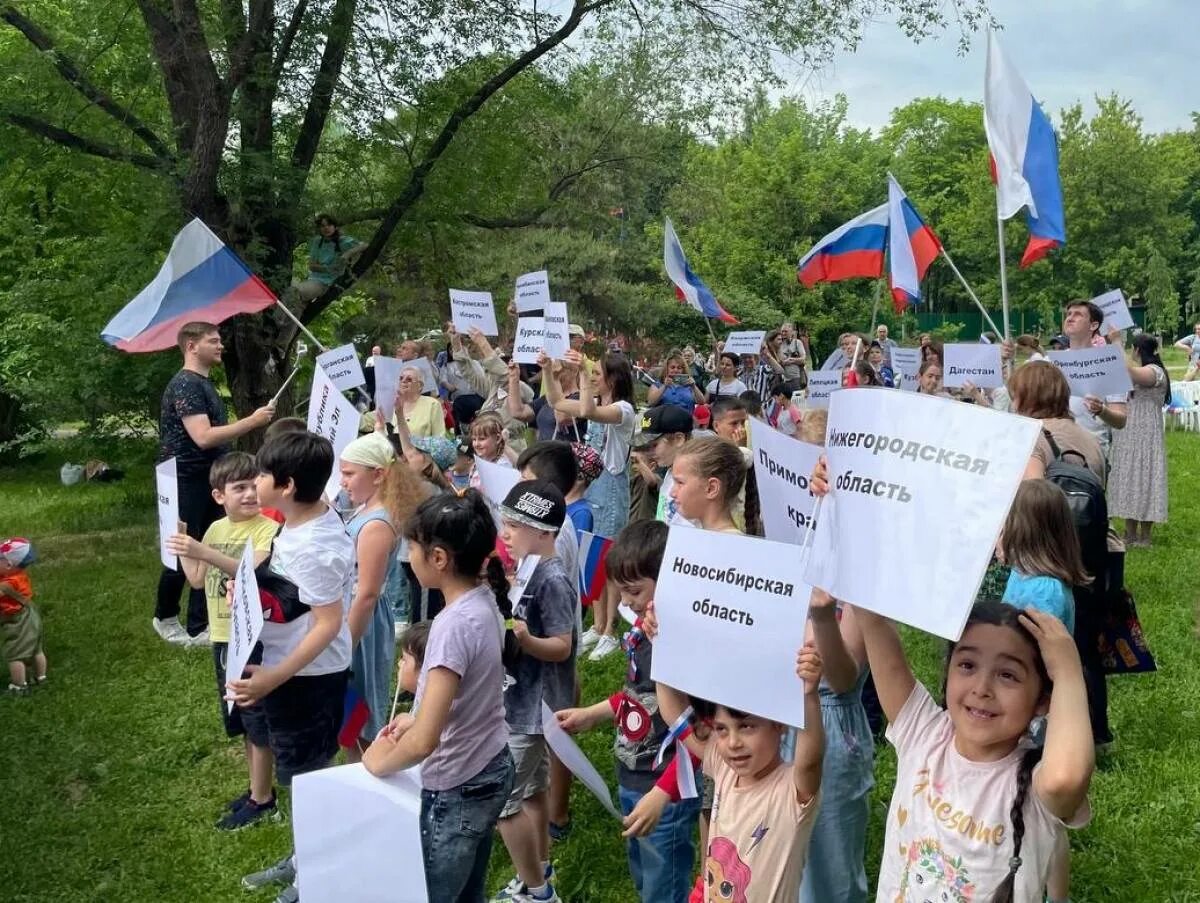 Царицыно 12 июня. Аршиновский парк царицыно. концерт 12 июня.