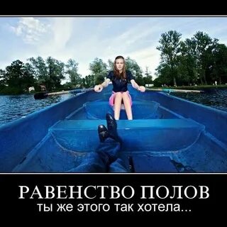 Люблю сидеть на полу