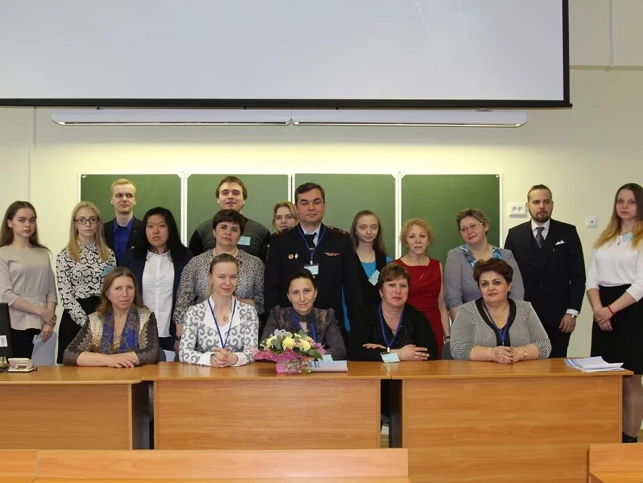 00 00 юриспруденция. 00 00 юриспруденция. Екатеринбург судебно прокурорская деятельность. Адвокат уголовные дела. Юридические услуги обои.