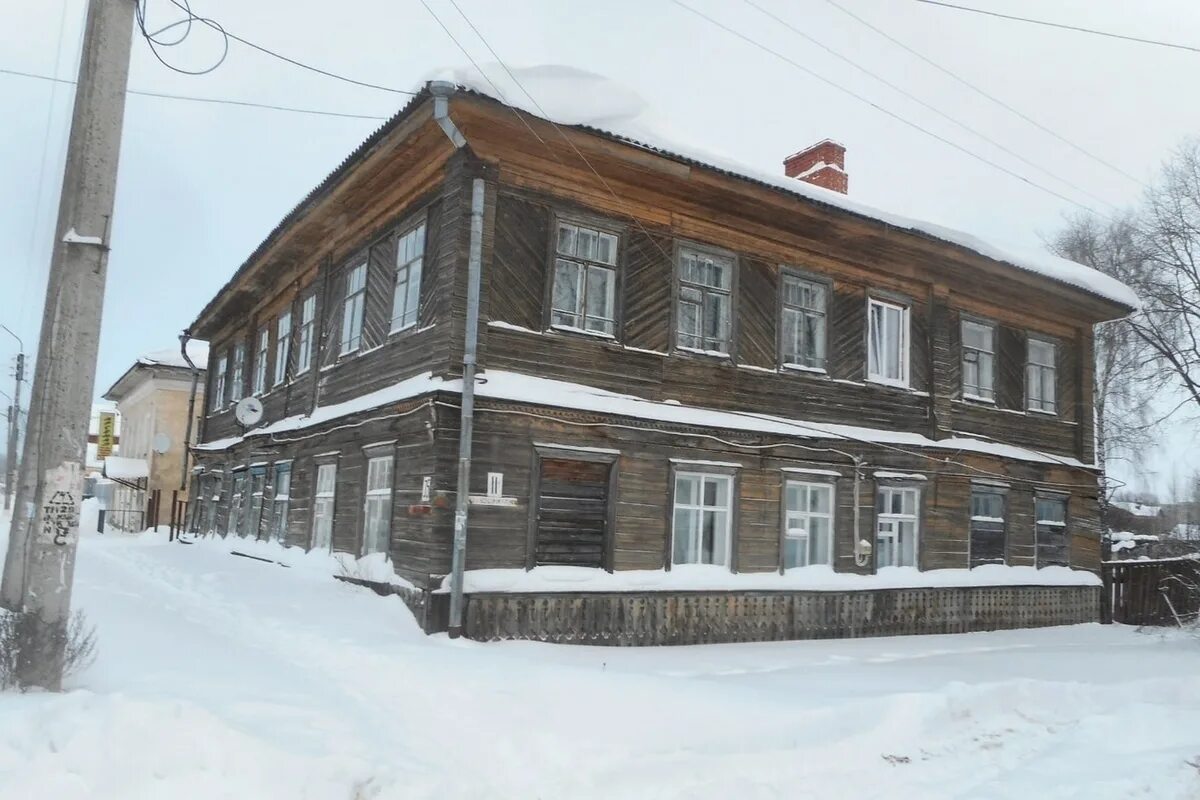 В бежецке зарезали. Демонтаж старого дома. Конаково бежецк. Новости бежецка. Пожар в бежецке сегодня.