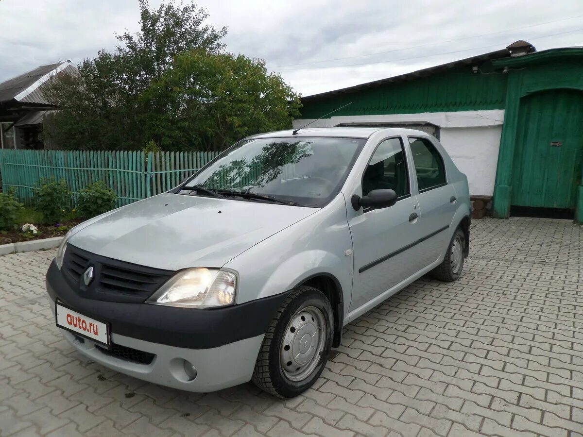 Renault logan 2006 год