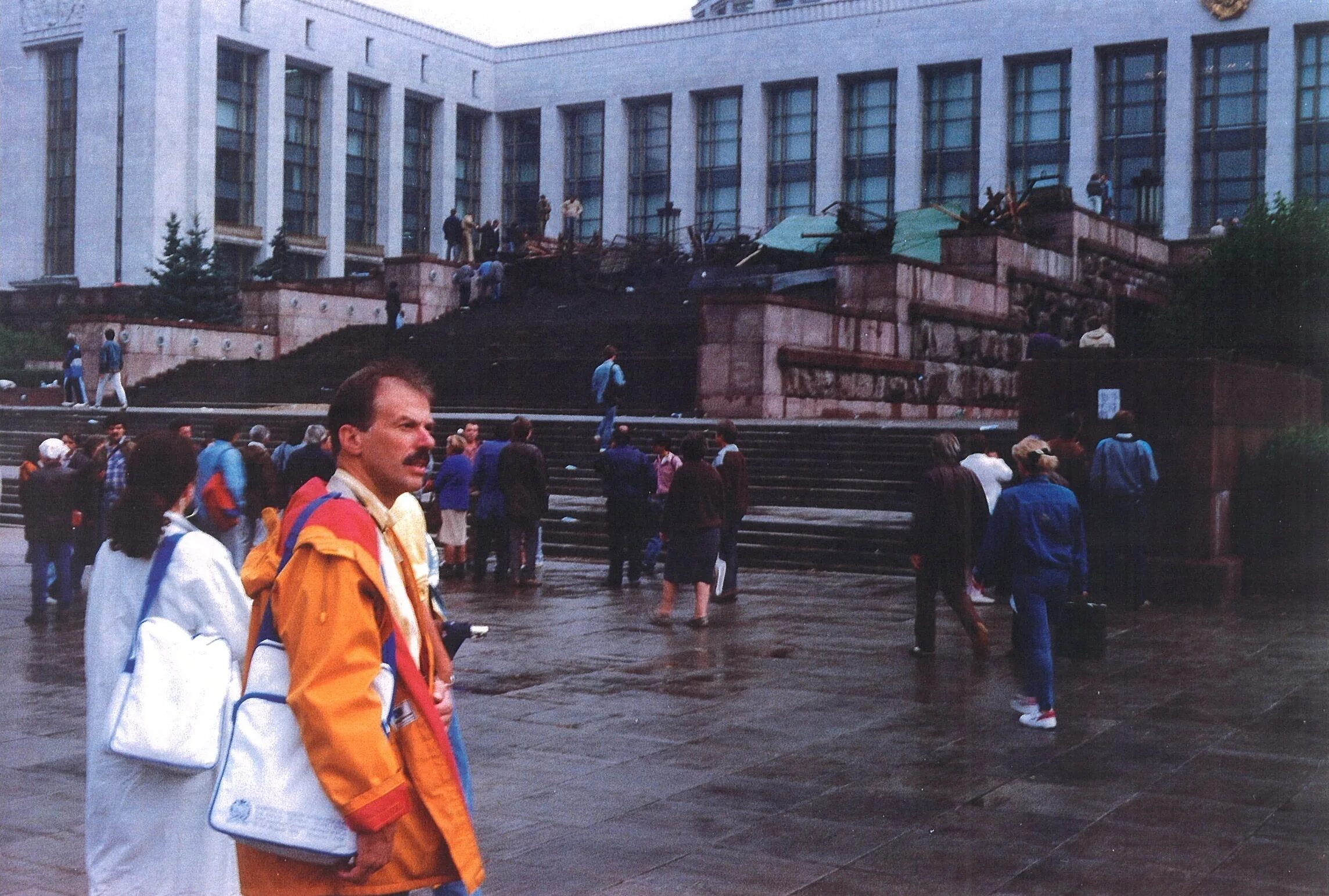 3 октября 1990. Белый дом в Москве 1991. Путч 1991 Ельцин. Москва путч 1990. Белый дом 1991 год августовский путч.
