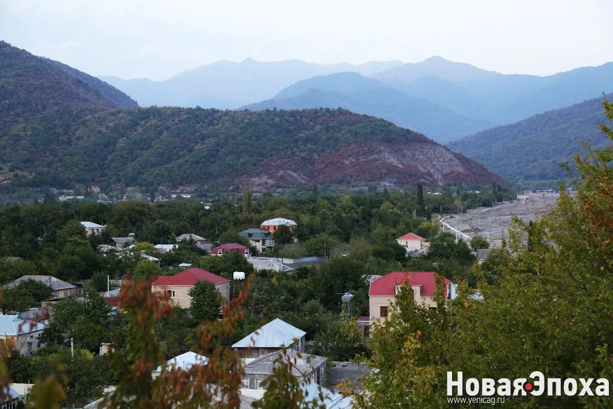 Город белоканы азербайджан. Азербайджан канатная дорога белоканы. Белоканы азербайджан. Белакан город белокан азербайджан. Белокан азербайджан.