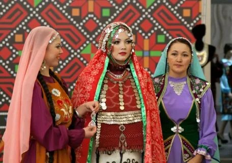 Башкирский национальный головной убор женский