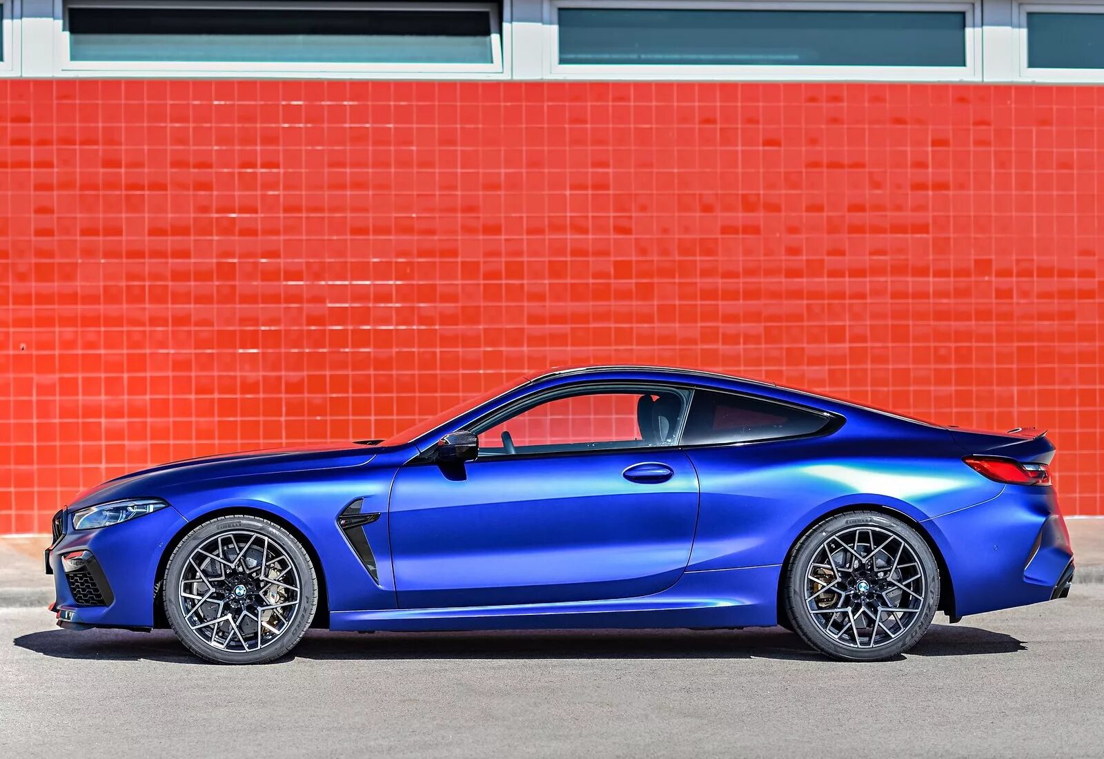 Темно голубой 1 1 20 август 2025. Bmw m8 coupe 2025. bmw m8 competition coupe. bmw m8 competition 2025. bmw m8 coupe 2025.