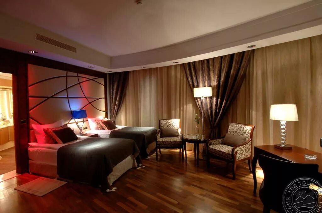Например отель. Calista Luxury Resort спа. Отель класса Люкс. Гостиничный номер. Номер отеля Люкс.