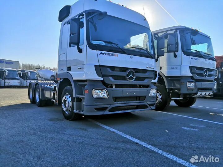 Mercedes-benz axor 1840. Мерседес бенц актрос 2641. Мерседес бенц axor 1840. Mercedes-benz actros 1835. Авито седельный тягач мерседес.