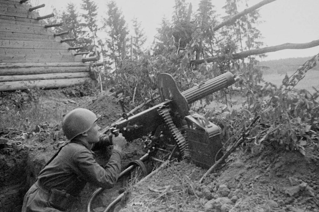 Немецкий пулемётчик с mg-34. Пулемёт м249 saw. Пулемет утес афган. Пулеметчик. Пулемёт м249 saw.