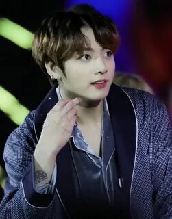 Голосовать за чонгука из bts