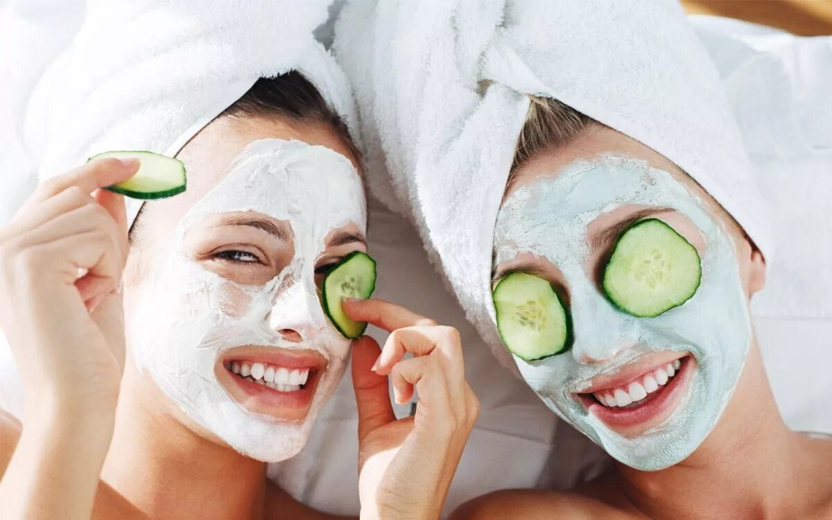 Facial beauty mask