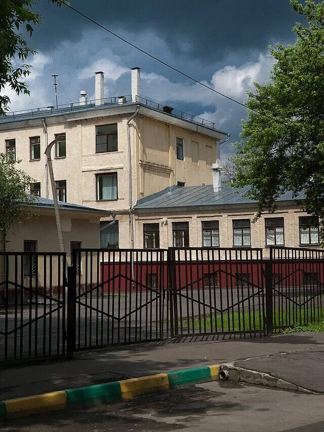 Ул. Приставы москва гольяновская. Приставы москва гольяновская. Роддом электрозаводская. Приставы москва гольяновская.