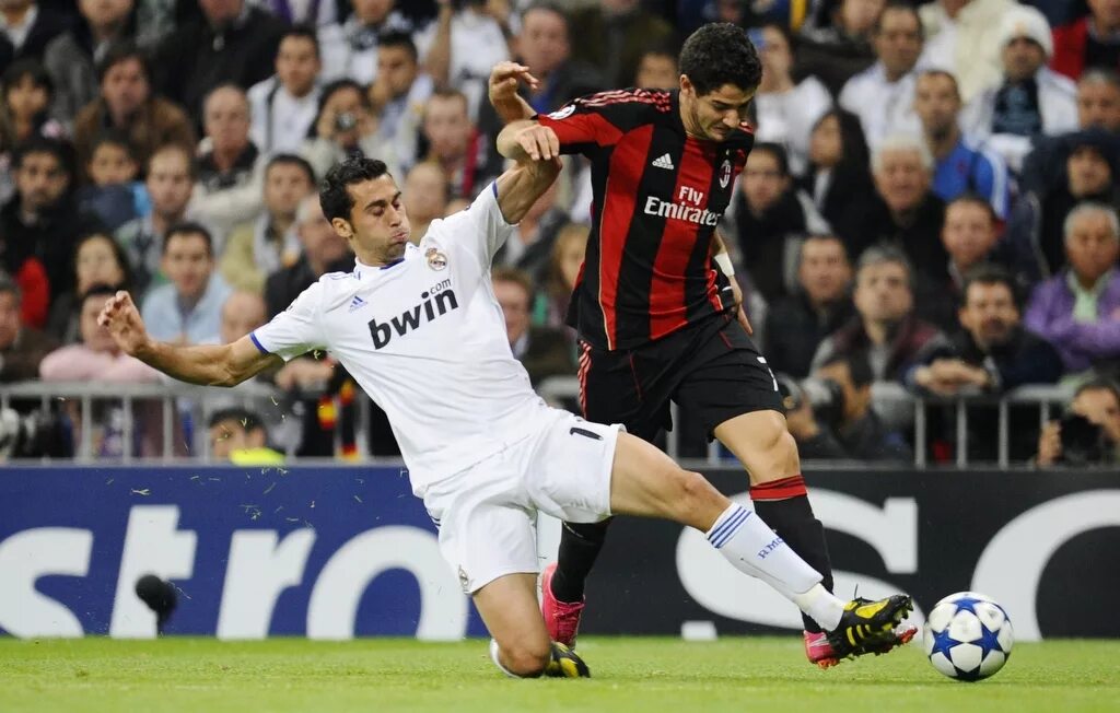 Real madrid vs ac milan. Real madrid vs ac milan. Real madrid vs ac milan. Real madrid vs ac milan. Вартус.