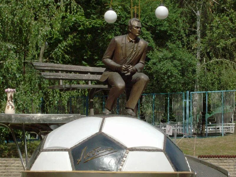 Улица лобановский лес