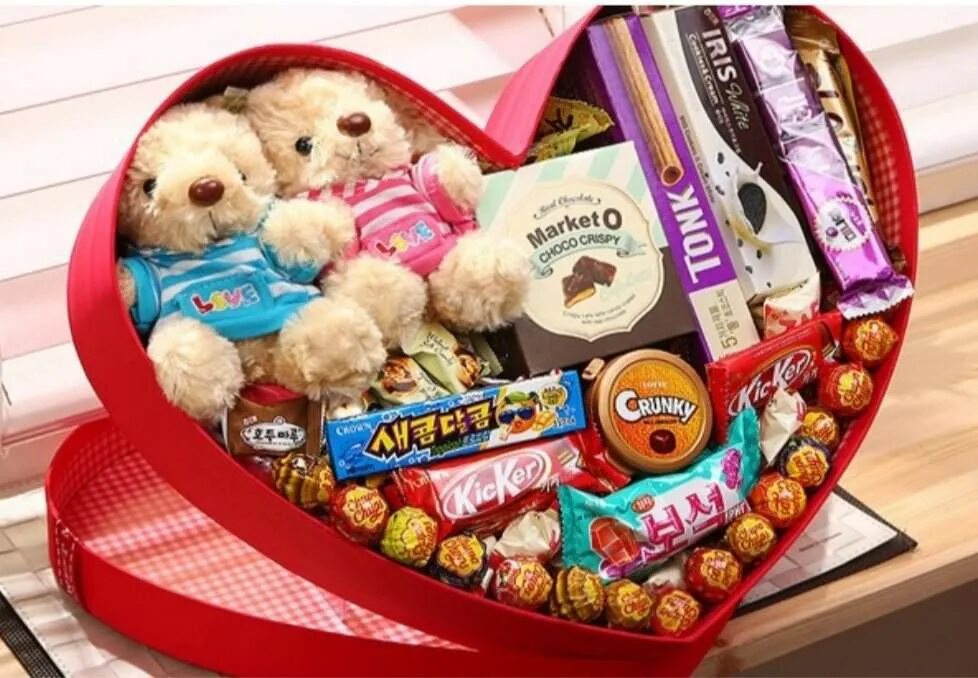 дарение подарков в корее. что дарить корейцам. подарок из кореи. день святого валентина в японии. день валентина в японии.