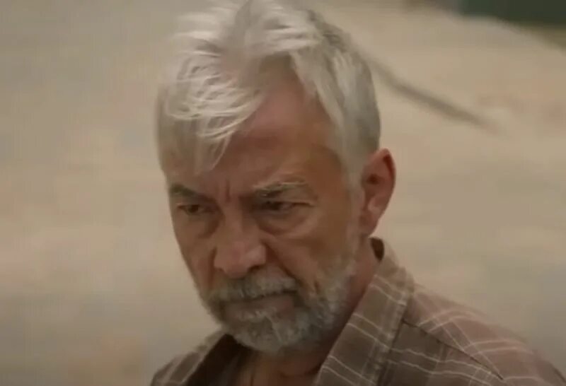 Дед не отдает дом. Дед не отдает дом